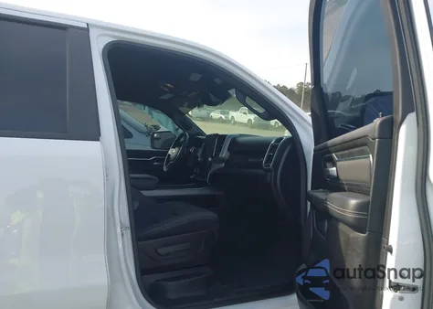 2024 Ram 1500 Big Horn 4X4 5'7 Box from USA, damaged, VIN 1C6SRFFT4RN124993